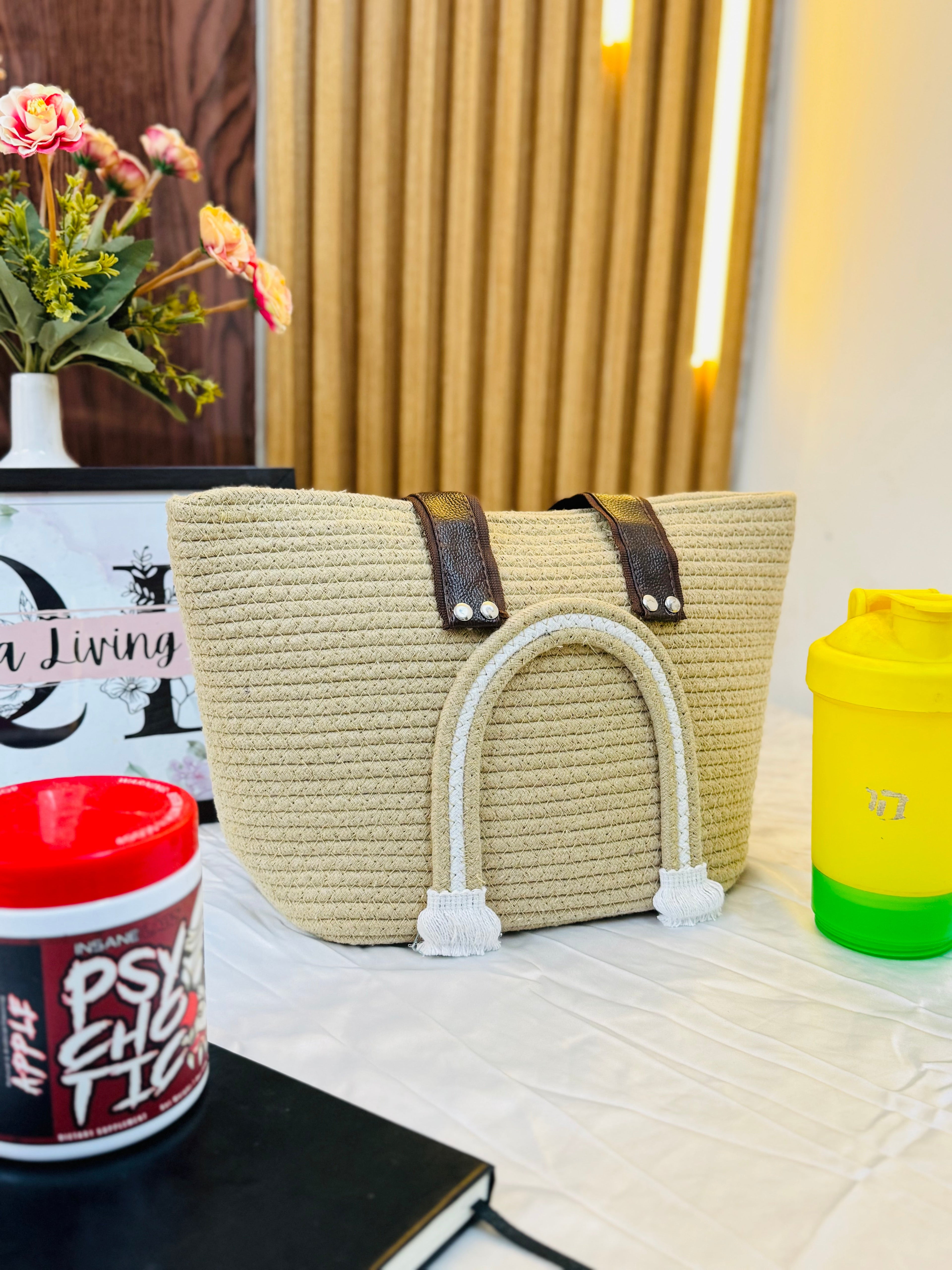 Wonder Shoulder Bag - Beige