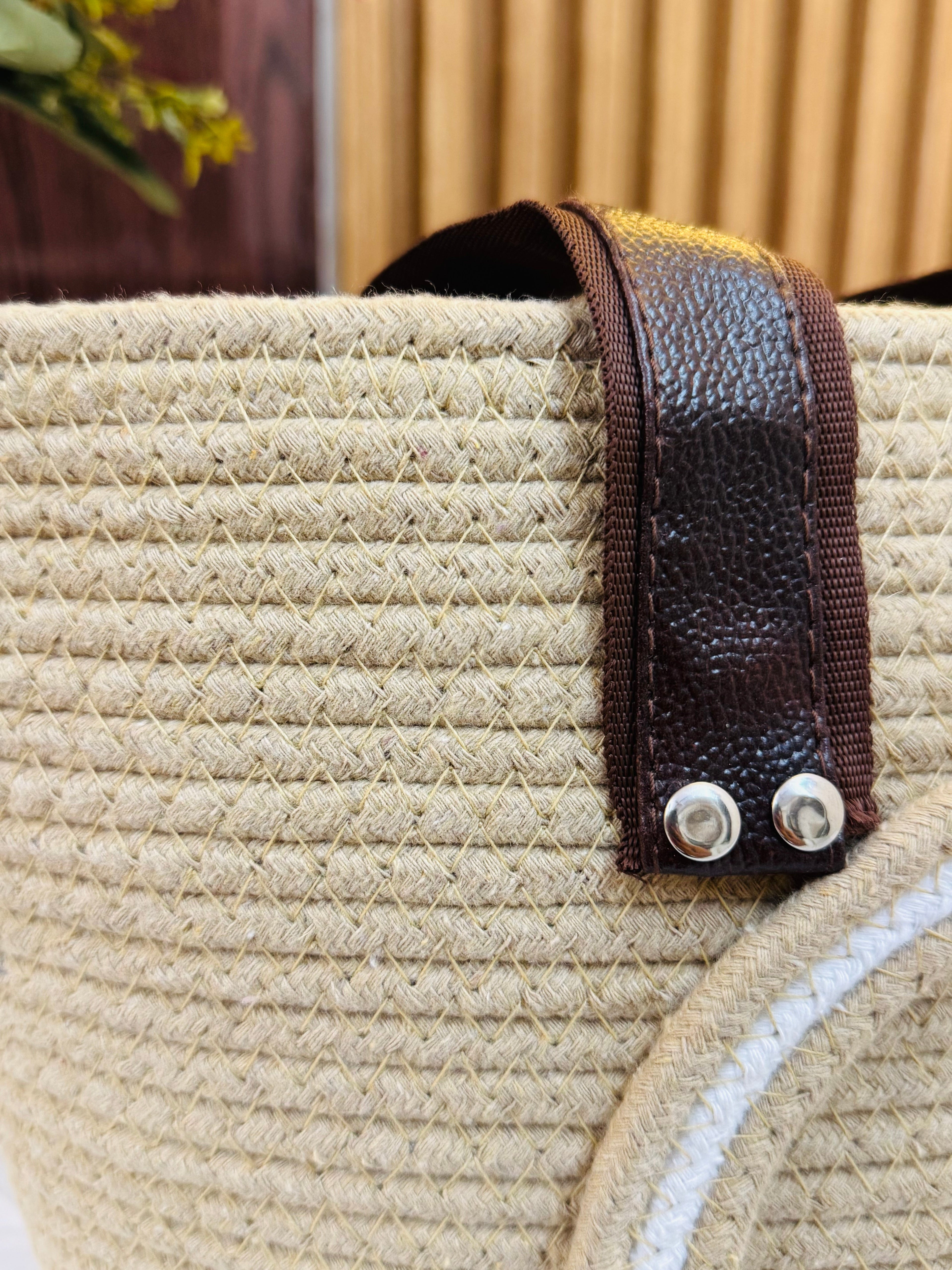 Wonder Shoulder Bag - Beige